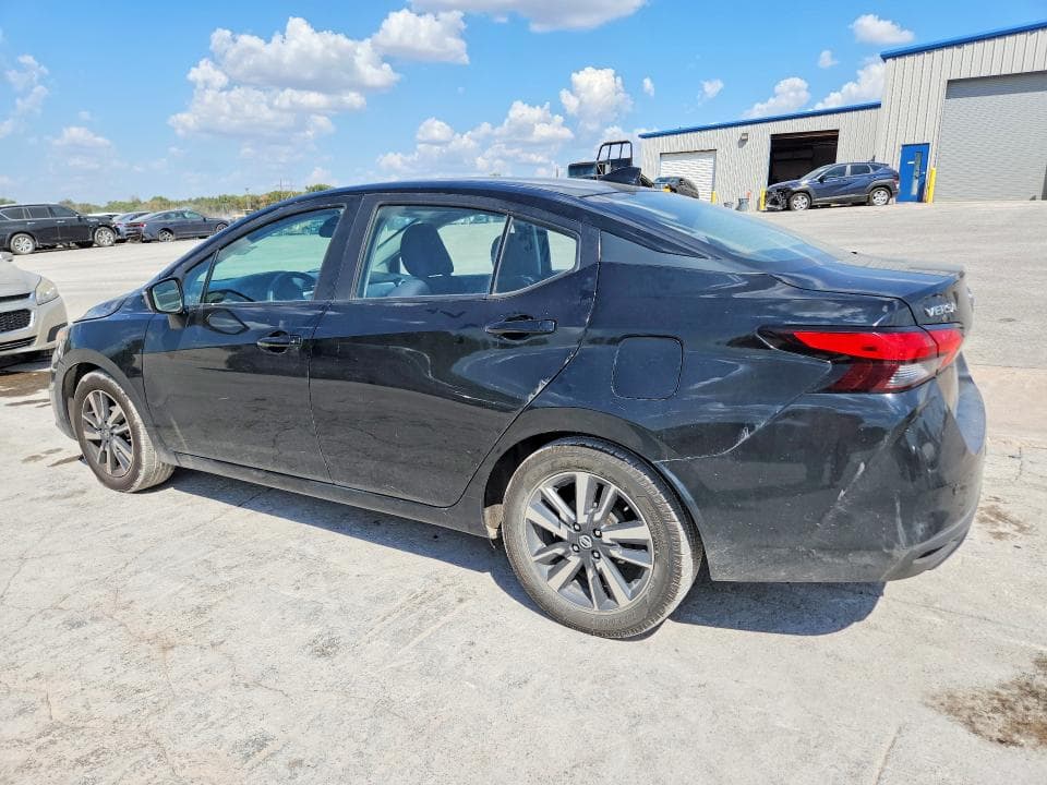 2021 NISSAN VERSA SV 2