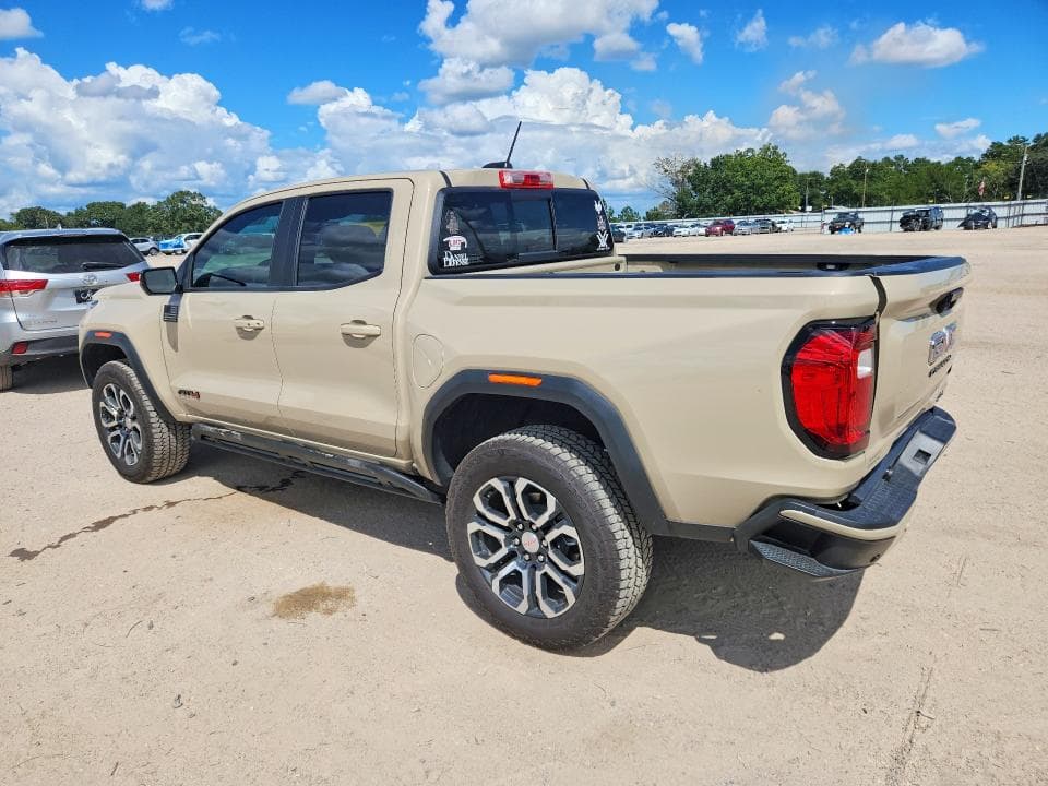 2024 GMC CANYON AT4 2