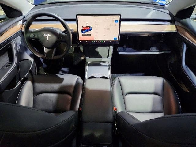 2023 TESLA MODEL 3 8