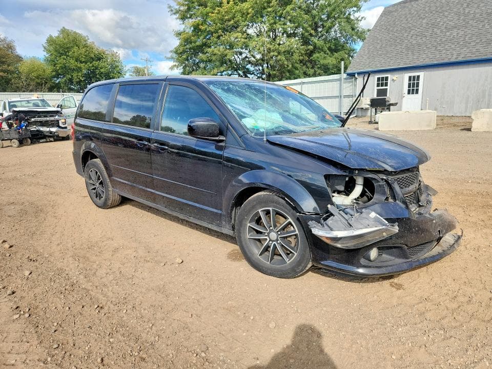 2017 DODGE GRAND CARAVAN GT 4