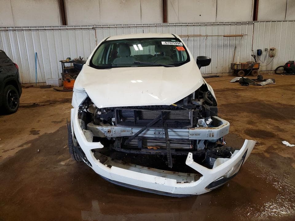 2020 FORD ECOSPORT S 5