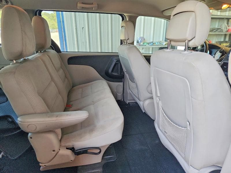 2017 DODGE GRAND CARAVAN SE 11