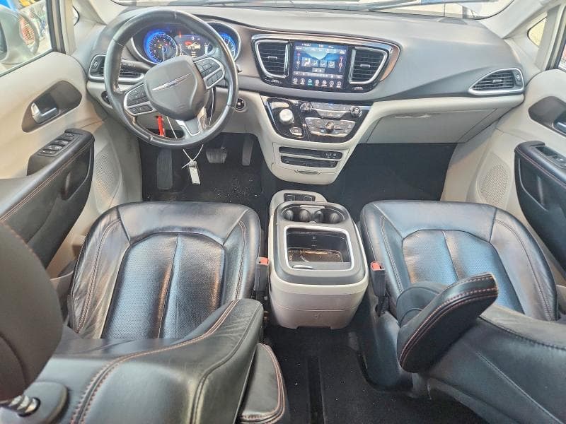 2018 CHRYSLER PACIFICA TOURING L PLUS 8