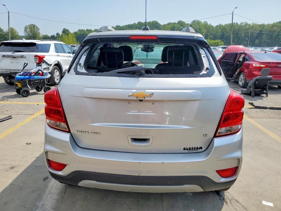 2018 CHEVROLET TRAX 1LT 6