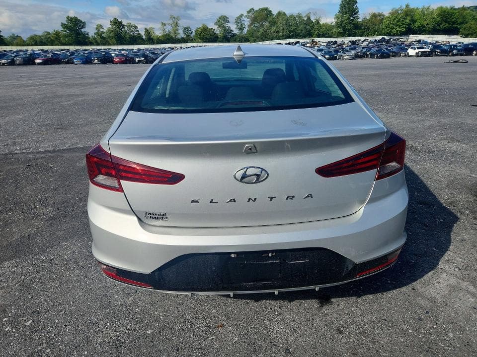 2020 HYUNDAI ELANTRA SEL 6