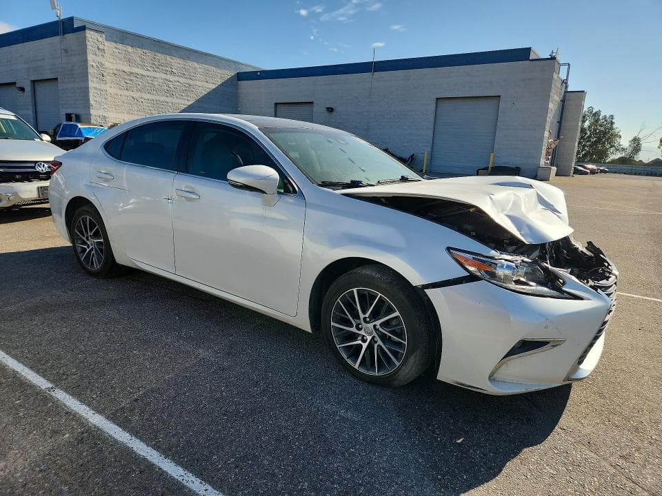 2017 LEXUS ES 350 BASE 4