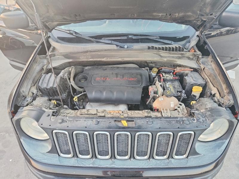 2018 JEEP RENEGADE SPORT 12