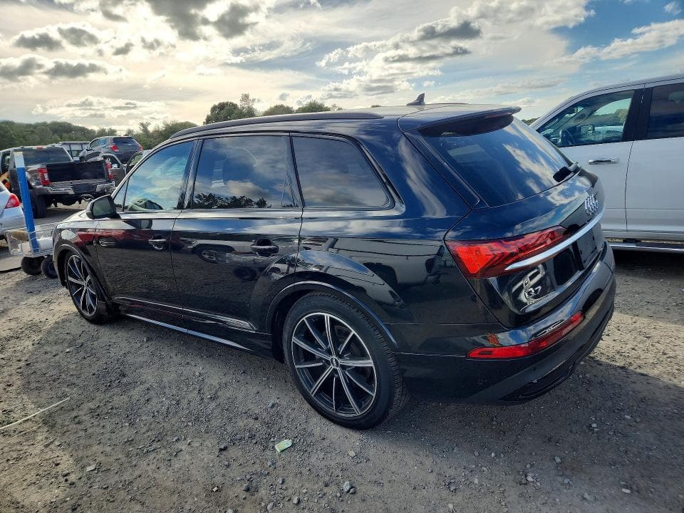 2021 AUDI Q7 PRESTIGE 2