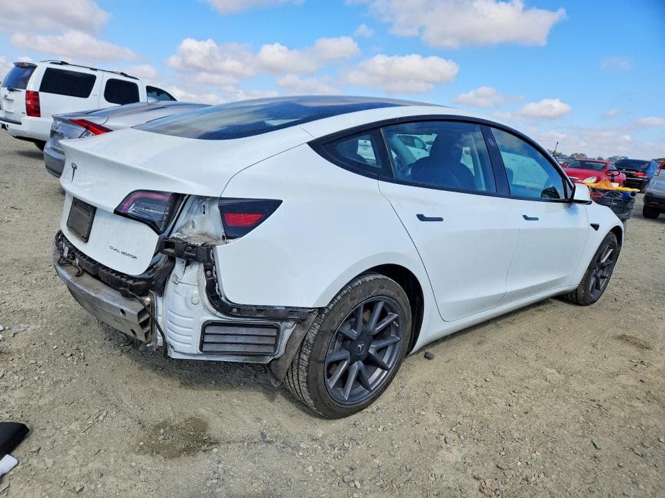 2022 TESLA MODEL 3 3