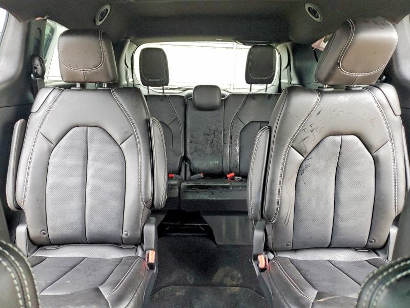 2027 CHRYSLER PACIFICA SELECT 10