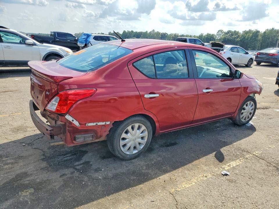 2017 NISSAN VERSA 1.6 SV 3