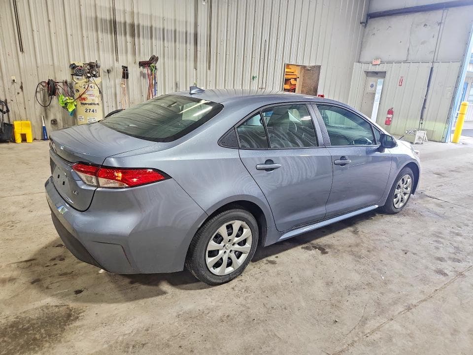 2026 TOYOTA COROLLA LE 3