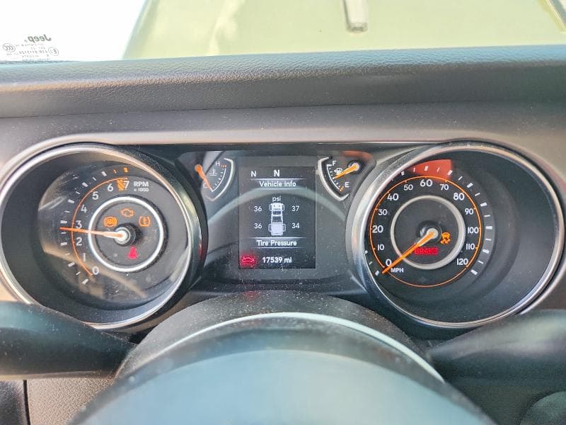 2023 JEEP GLADIATOR SPORT 9