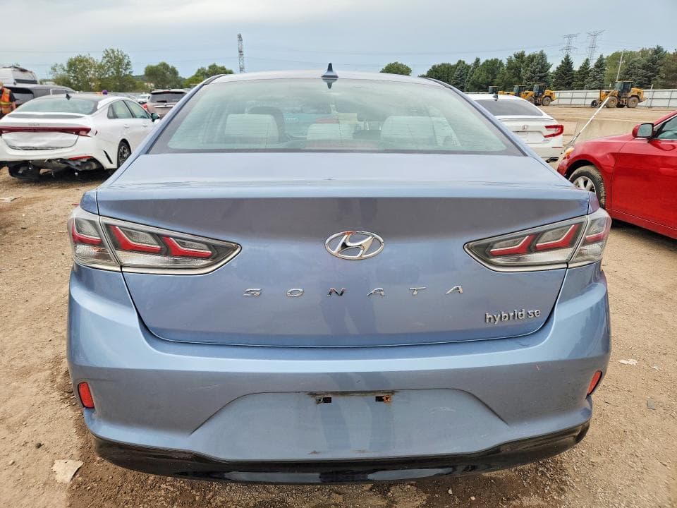 2018 HYUNDAI SONATA HYBRID SE 6
