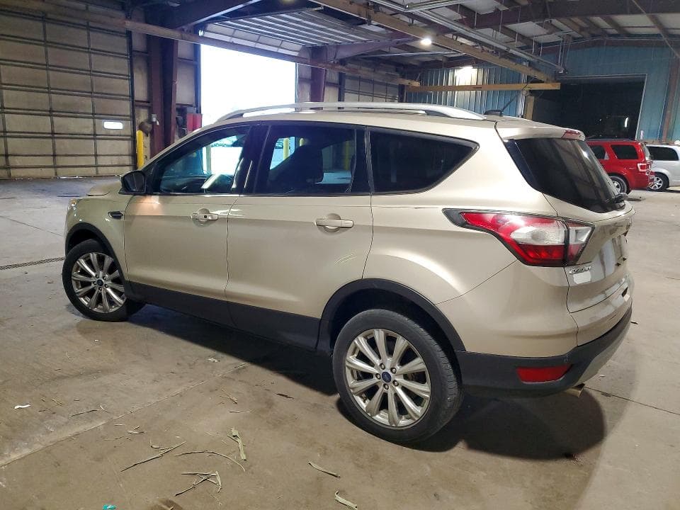 2017 FORD ESCAPE TITANIUM 2