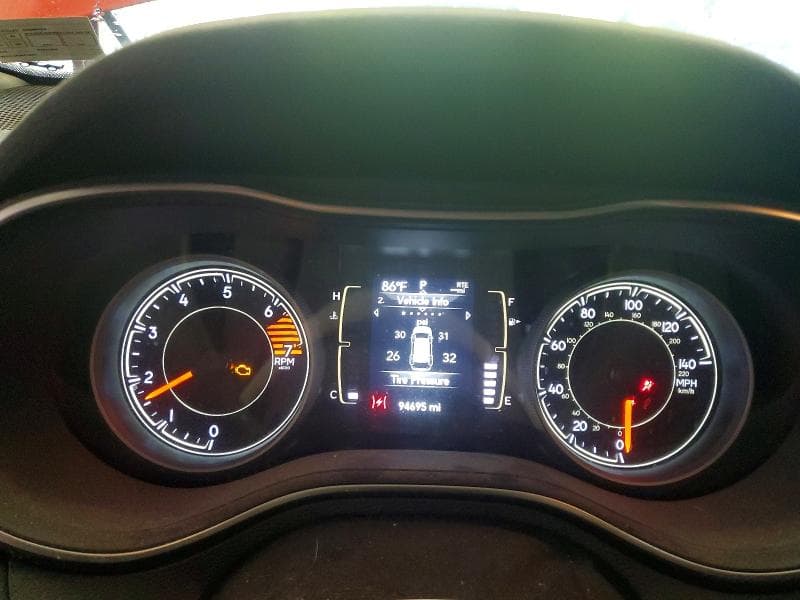 2021 JEEP CHEROKEE LATITUDE PLUS 9
