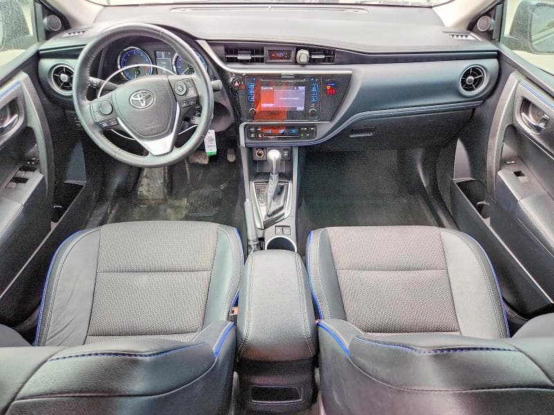 2018 TOYOTA COROLLA L 8
