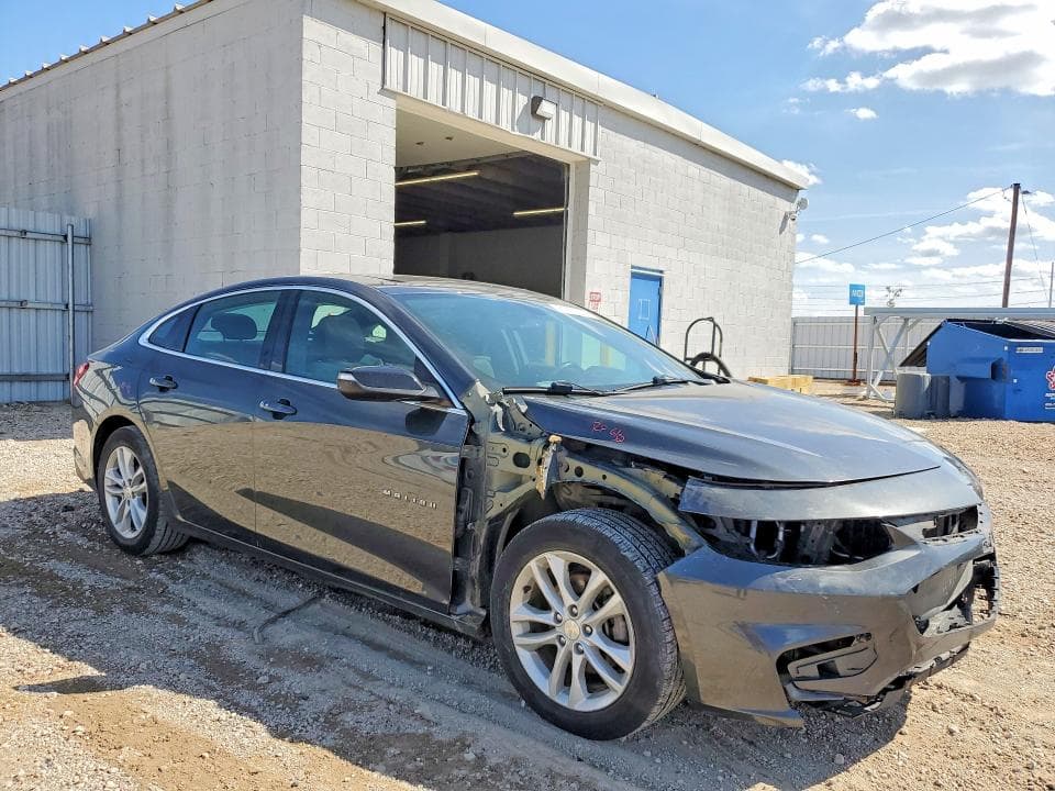 2017 CHEVROLET MALIBU LT 4