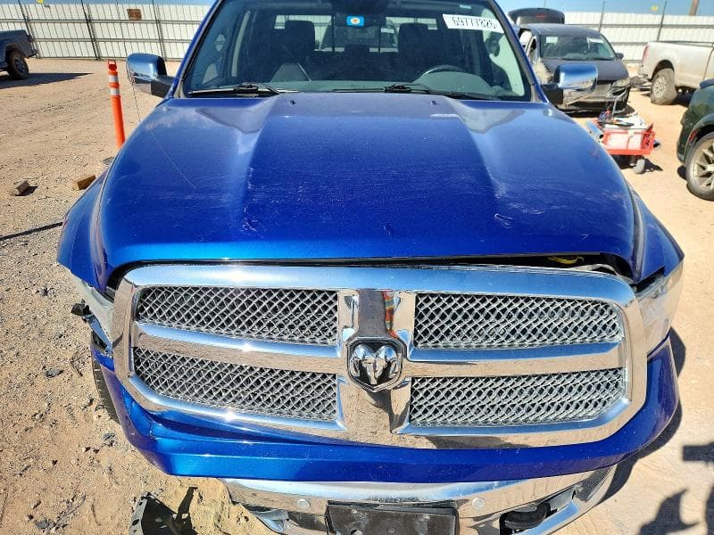 2017 RAM 1500 SLT 11