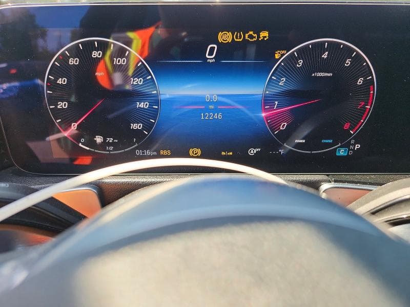 2024 MERCEDES-BENZ GLB 250 4MATIC 9