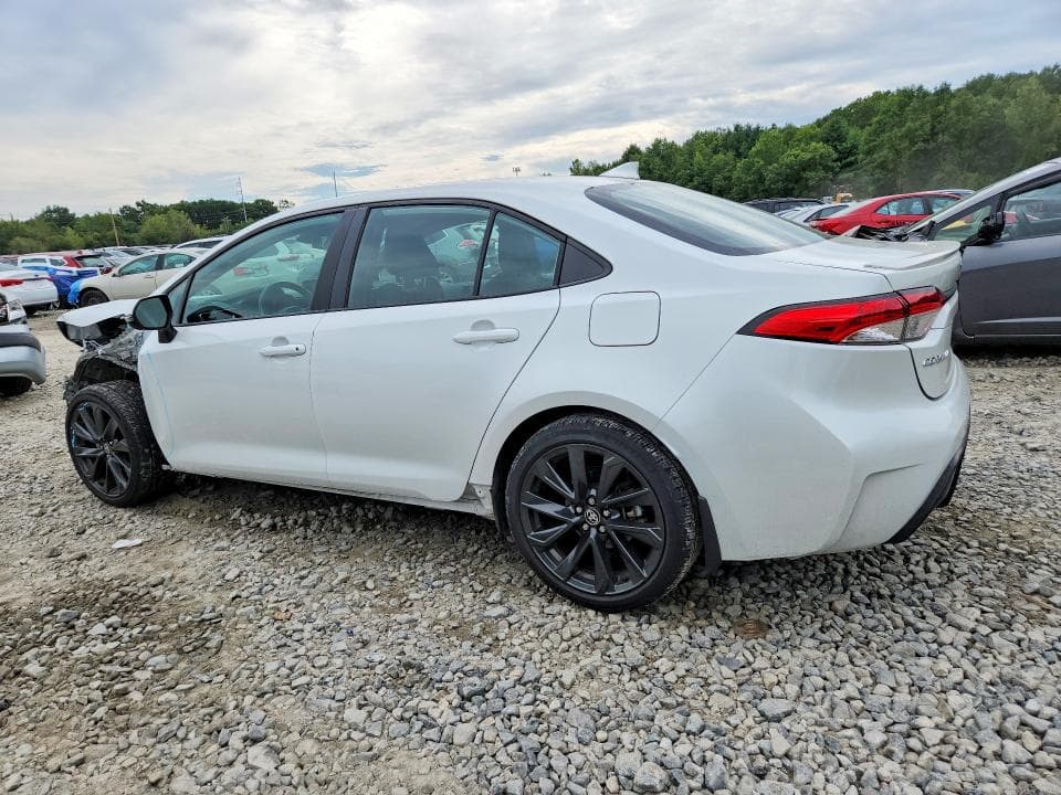 2024 TOYOTA COROLLA SE 2