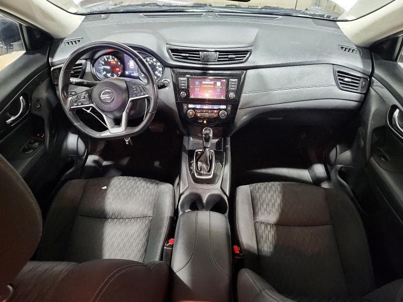 2018 NISSAN ROGUE SV 8