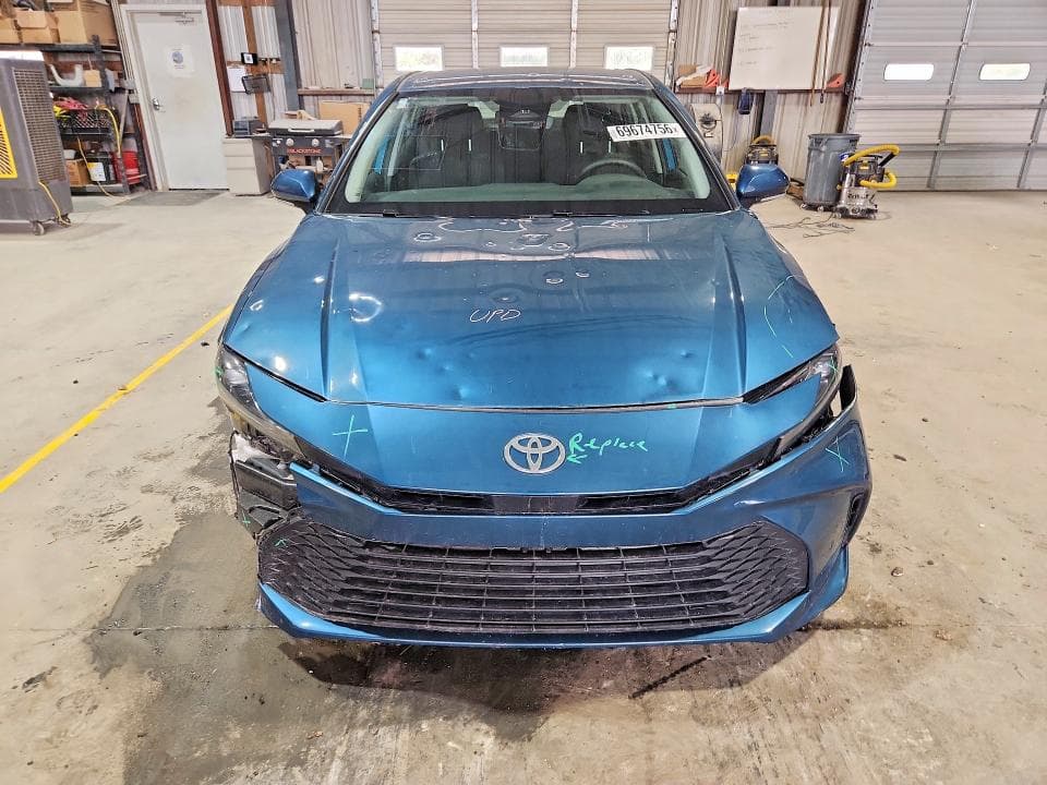2026 TOYOTA CAMRY LE 5