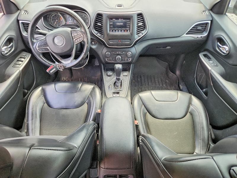2019 JEEP CHEROKEE LATITUDE PLUS 8