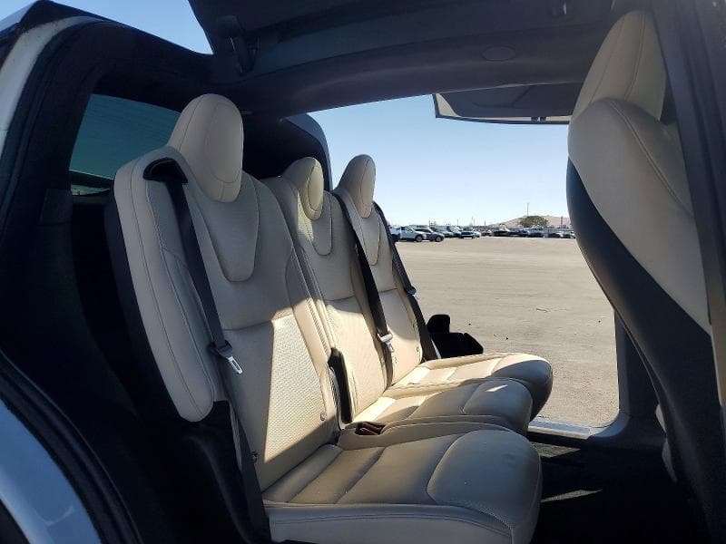 2022 TESLA MODEL X 10