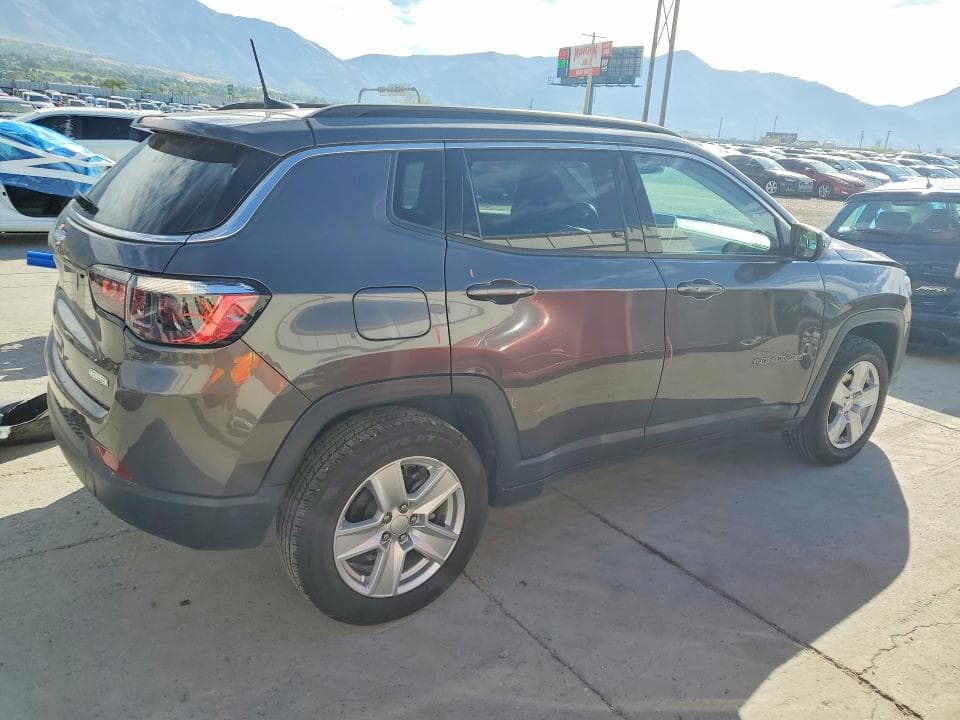 2022 JEEP COMPASS LATITUDE 3