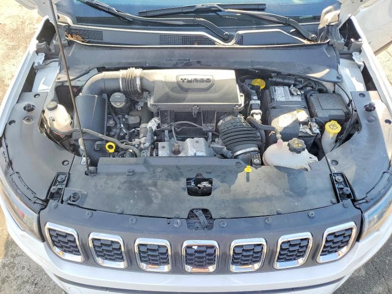2025 JEEP COMPASS LATITUDE 11