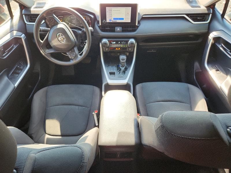 2023 TOYOTA RAV4 LE 8