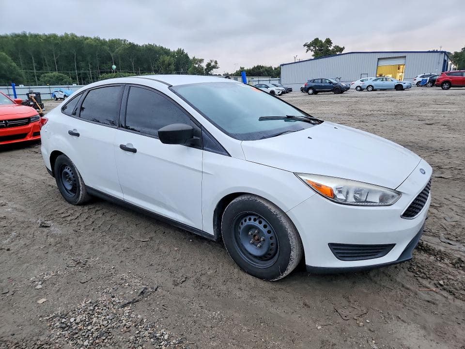 2017 FORD FOCUS S 4