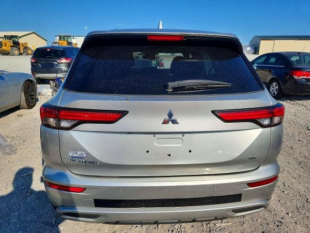 2023 MITSUBISHI OUTLANDER SE 6
