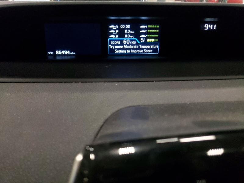 2017 TOYOTA PRIUS TWO 9