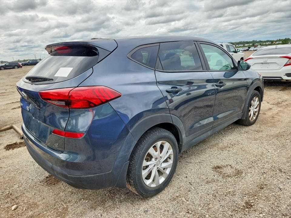 2020 HYUNDAI TUCSON SE 3