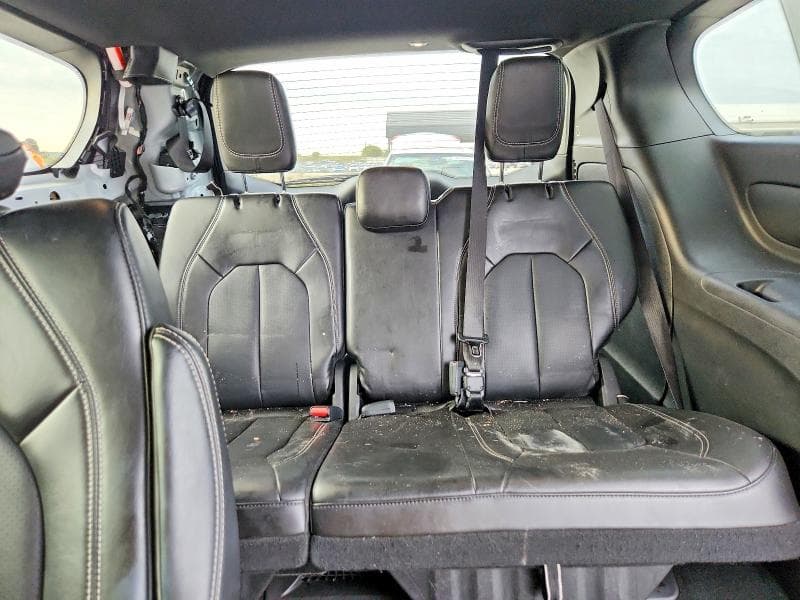 2025 CHRYSLER PACIFICA SELECT 10