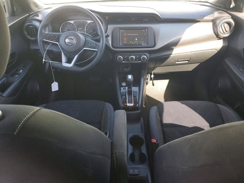 2020 NISSAN KICKS S 8