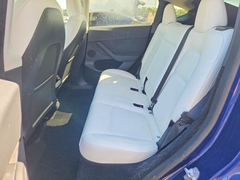 2023 TESLA MODEL Y 10