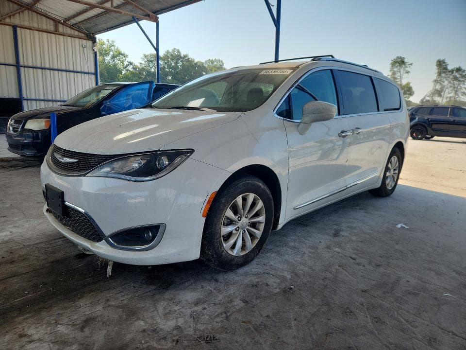 2019 CHRYSLER PACIFICA TOURING L - 1