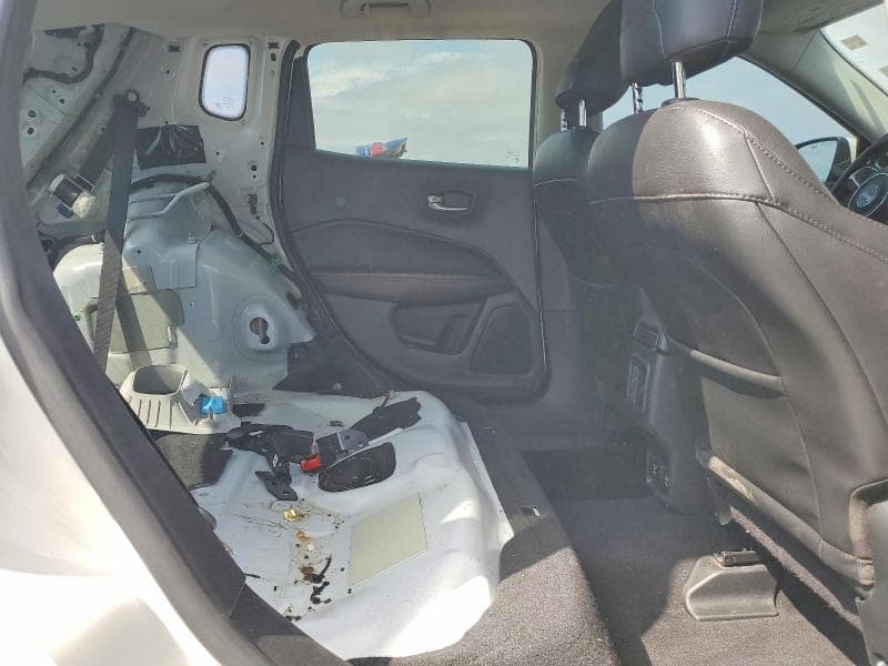 2019 JEEP COMPASS LATITUDE 11