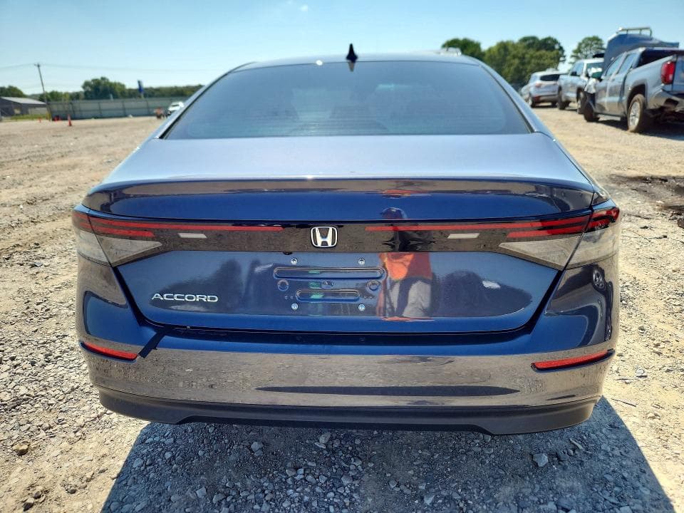 2024 HONDA ACCORD EX 6