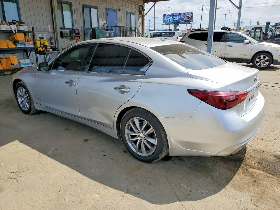 2018 INFINITI Q50 2.0T PURE 2
