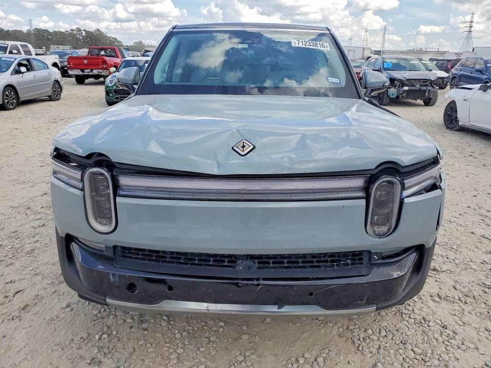 2025 RIVIAN R1S ADVENTURE 5