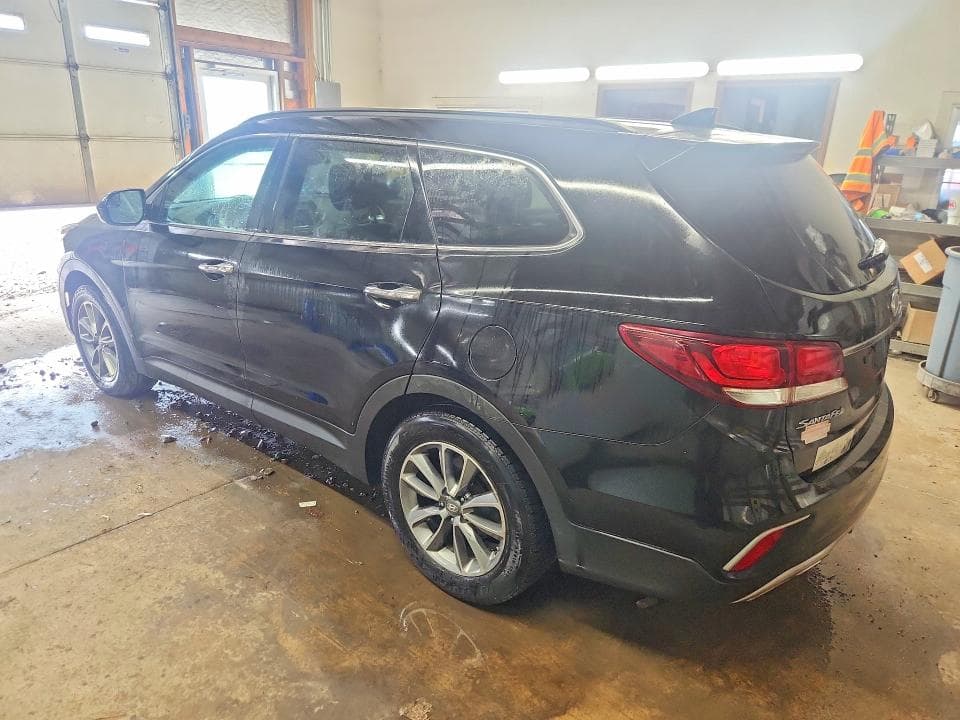 2017 HYUNDAI SANTA FE SE 2