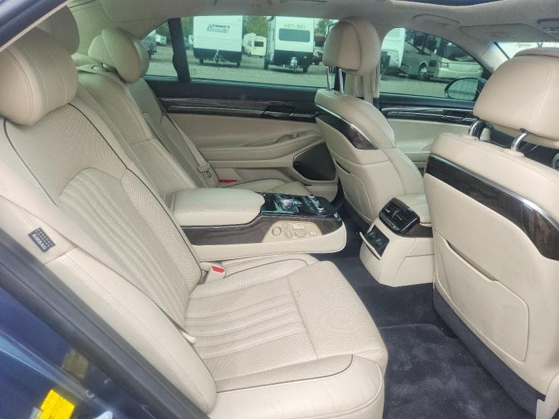 2017 GENESIS G90 ULTIMATE 10