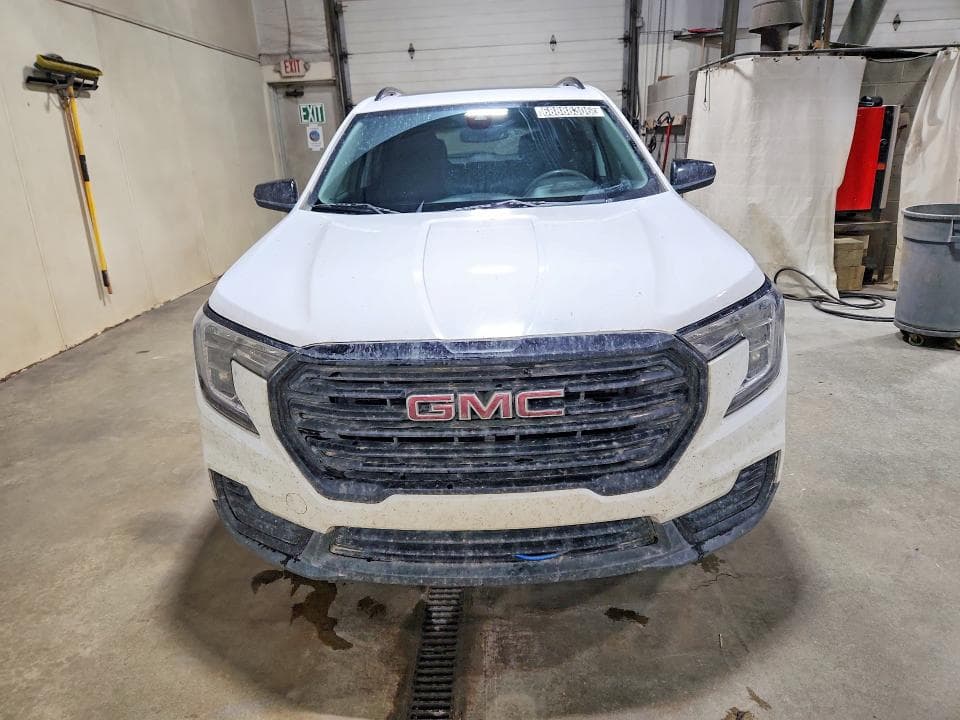 2024 GMC TERRAIN SLE 5