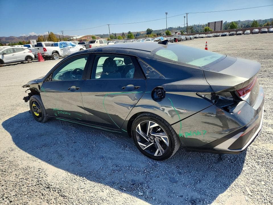 2024 HYUNDAI ELANTRA SEL 2