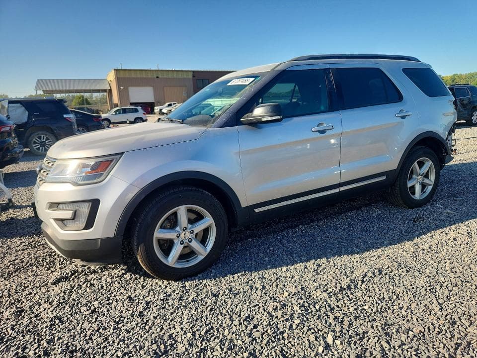 2017 FORD EXPLORER XLT - 1