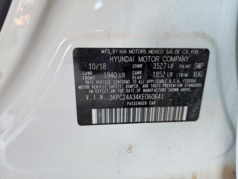 2019 HYUNDAI ACCENT SE 12
